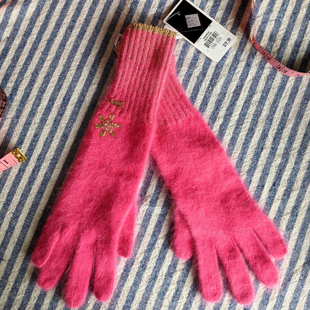 Juicy Couture Beanie and Gloves Angora Rabbit Hair